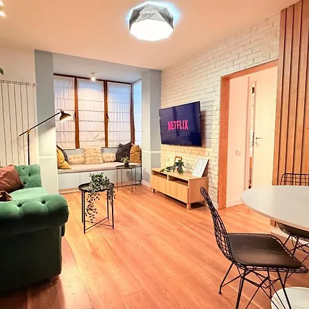 Haven - Elegant 2br By Unirii Square Bucareste